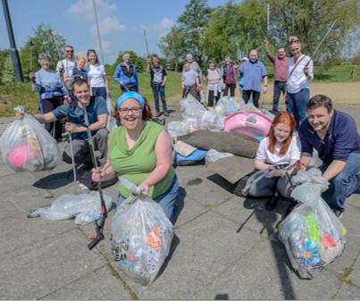 Elemore Litter Pick