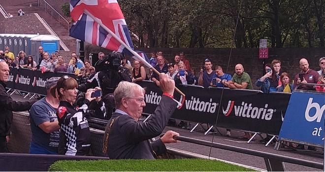 10 August 2021 - I had the pleasure of starting the Tour Series Professional Biking Event in Mowbray Park.