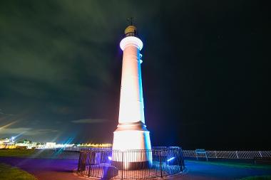 NHS organ landmark light up